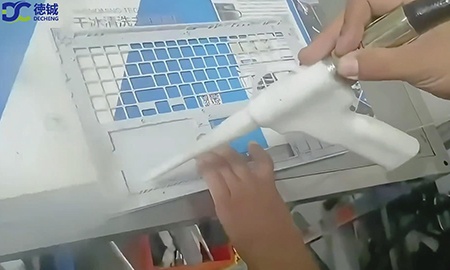 筆記本C殼干冰去毛刺應(yīng)用案例 