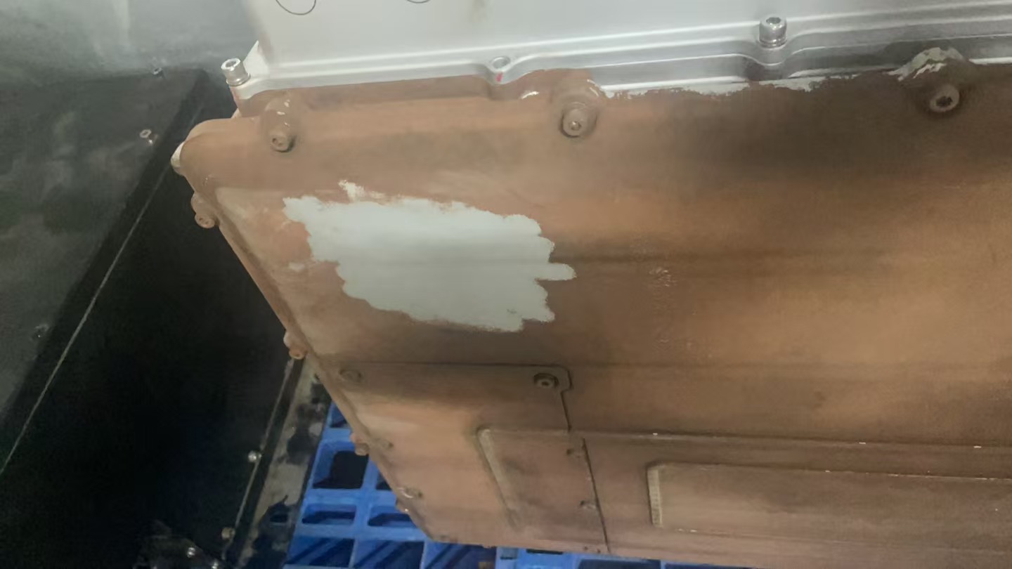 干冰清洗設備污漬，而不會破壞油漆？ 